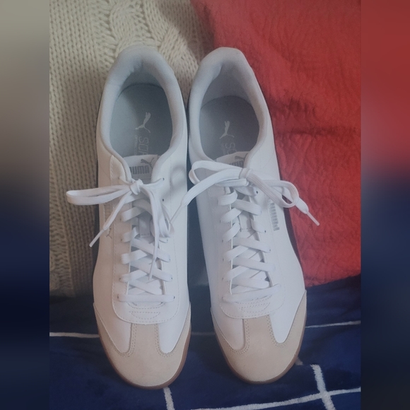 Brand New Never Worn Men's Adidas Turino sneakers size 14 - Picture 2 of 6